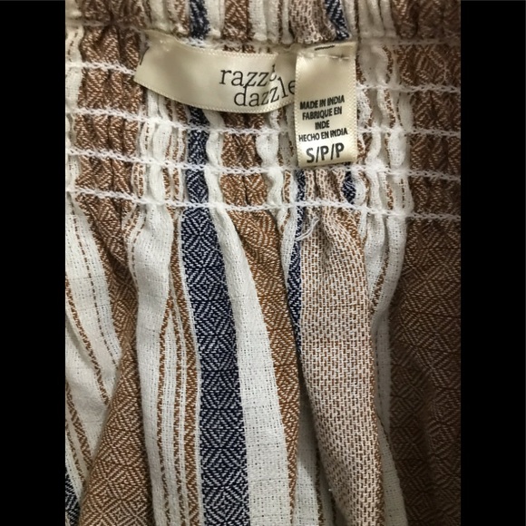 Razzle dazzle women Shorts in good condition - Picture 5 of 6